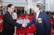 Secretary for Home Affairs Tsang Tak-sing (left) thanks the Club's support to the 3rd Hong Kong Games.