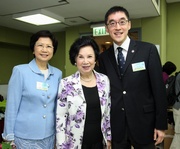 The Club's Executive Director, Charities, Legal & Corporate Secretariat, Douglas So (right); Hong Kong Society for the Aged Vice Chairman Marianna Chan (left) pictured with guest Lily Leung (centre). 

